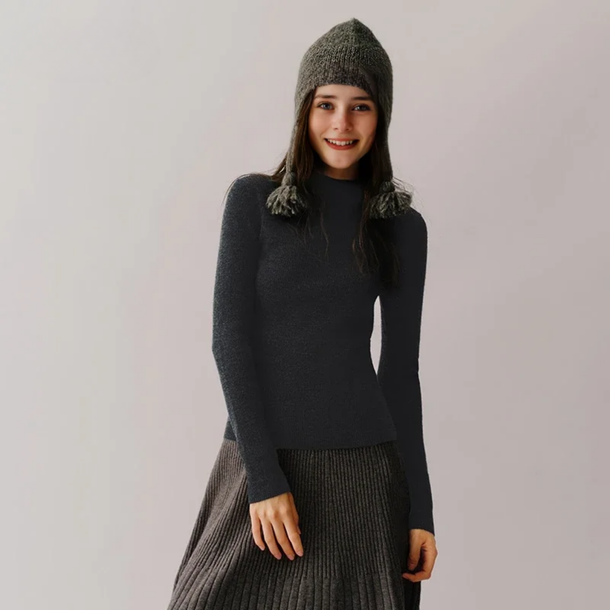 Women's Wool Semi High Neck Knit