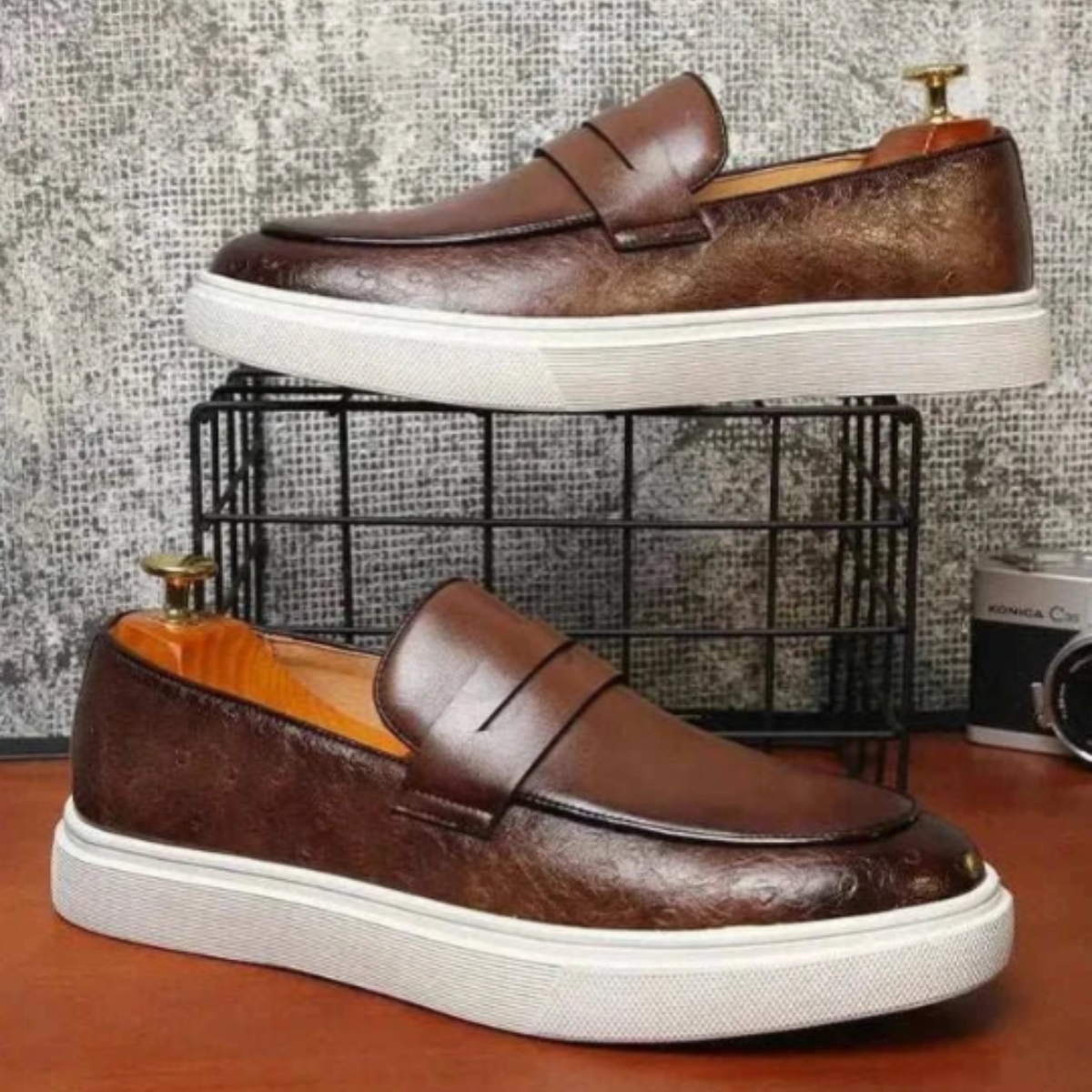 The Arezzo Men’s Leather Loafer Trainers