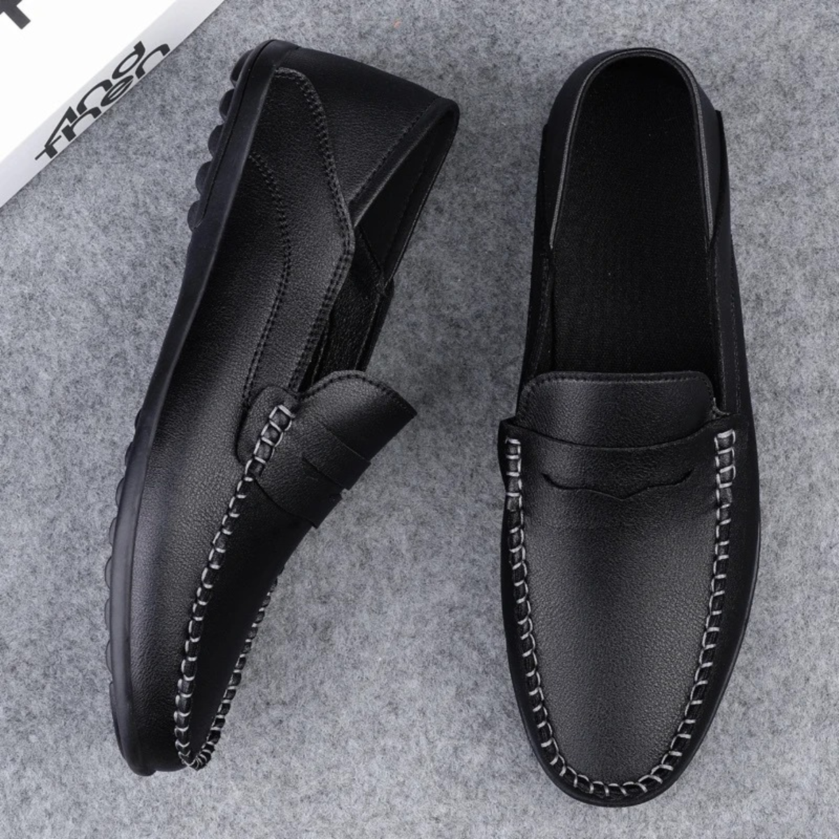 The Moltrasio Men’s Elegant Slip On Leather Loafers