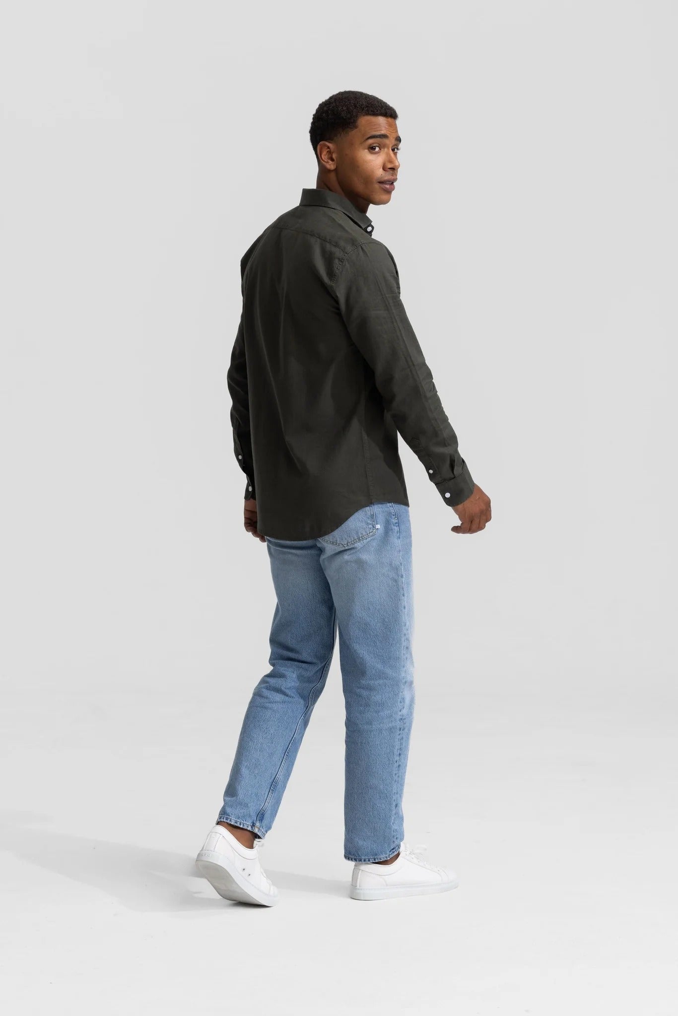 The Bellagio Men's Casual Linen Button Down Shirt