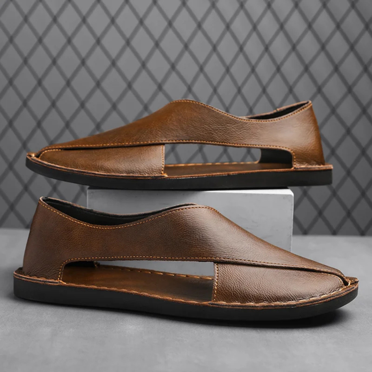 The Pitigliano Men’s Casual Summer Leather Slip On Sandals