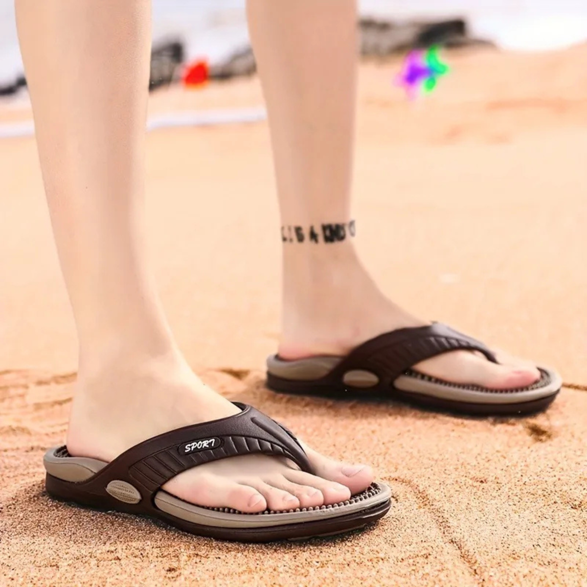 The Nottingham Men’s Non Slip Massage Flip Flops
