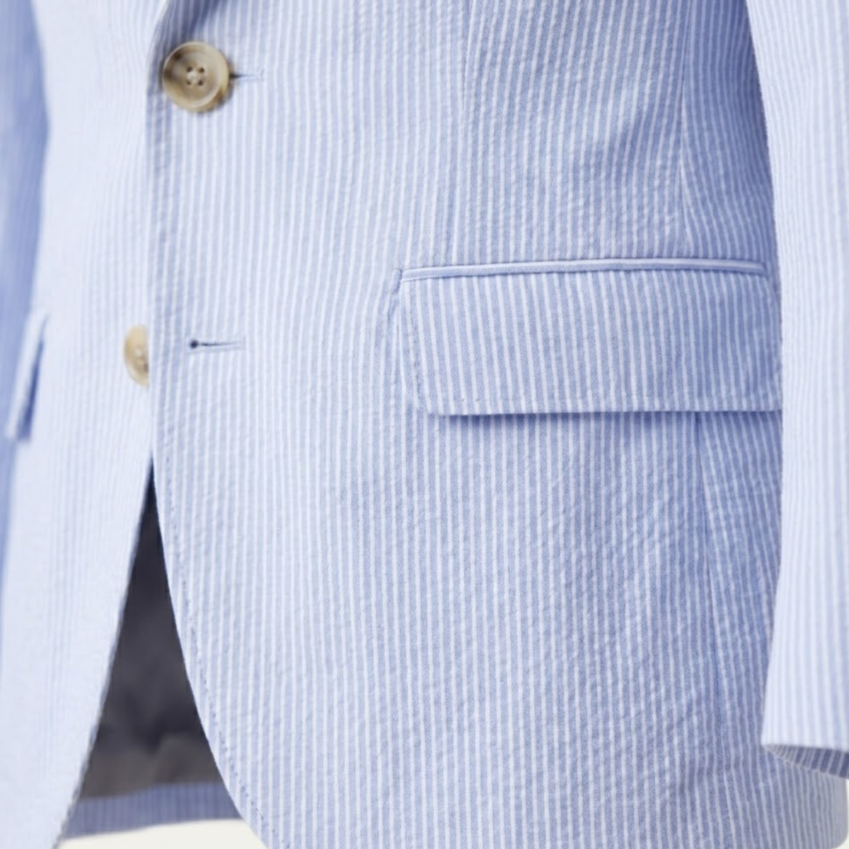 The San Quirico Men’s Relaxed Fit Light Blue Casual Blazer Suit