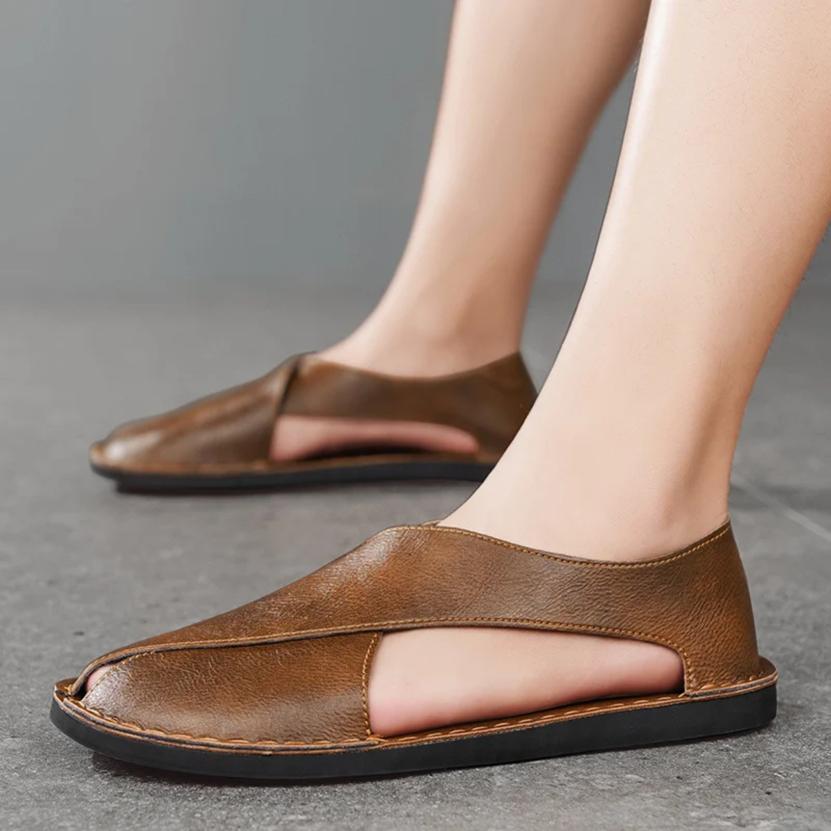 The Pitigliano Men’s Casual Summer Leather Slip On Sandals