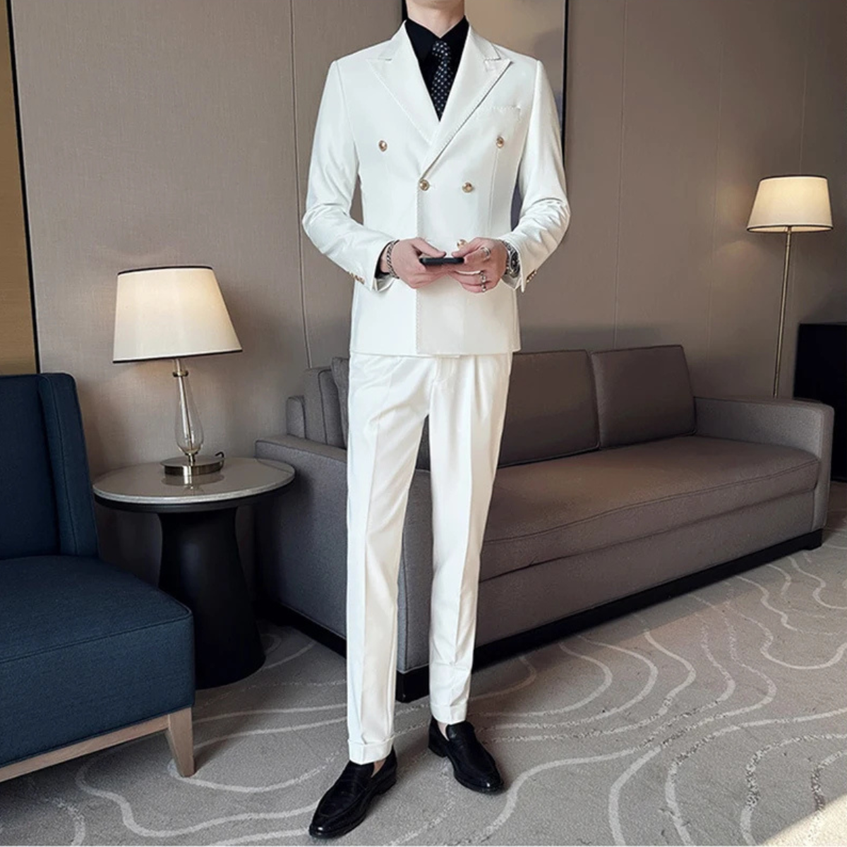 The Crotone Men’s White Double Breasted Suit – Elegant Formal Jacket & Trousers