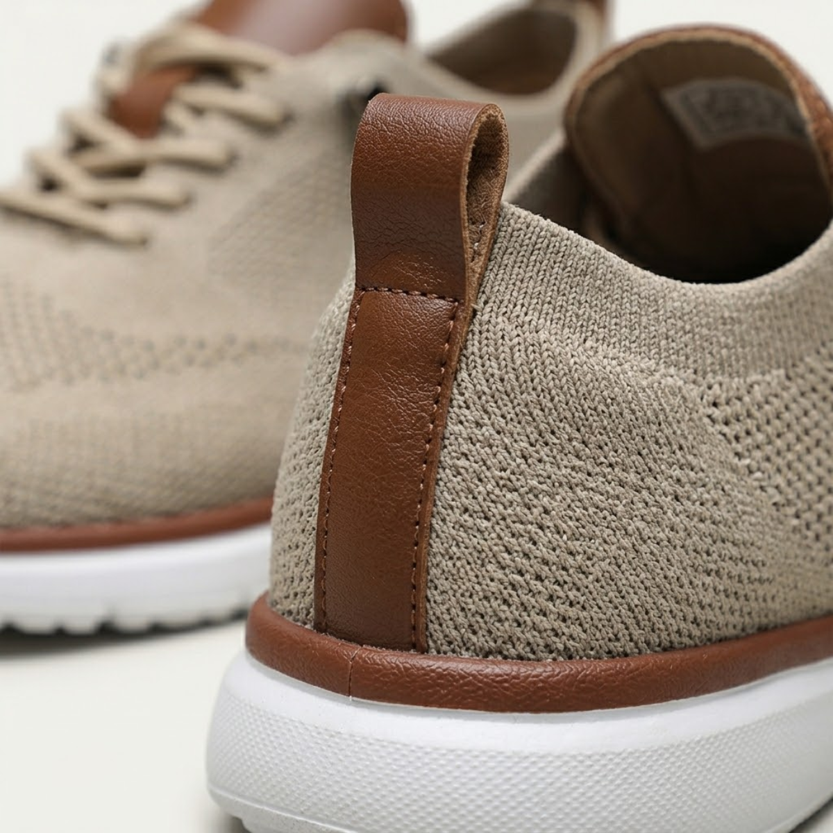 The Annecy Men’s Lightweight Breathable Lace Up Mesh Shoes