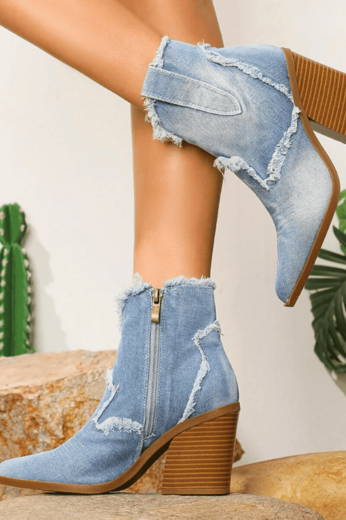 Women's Block Heel Ankle Boots with Side Zipper