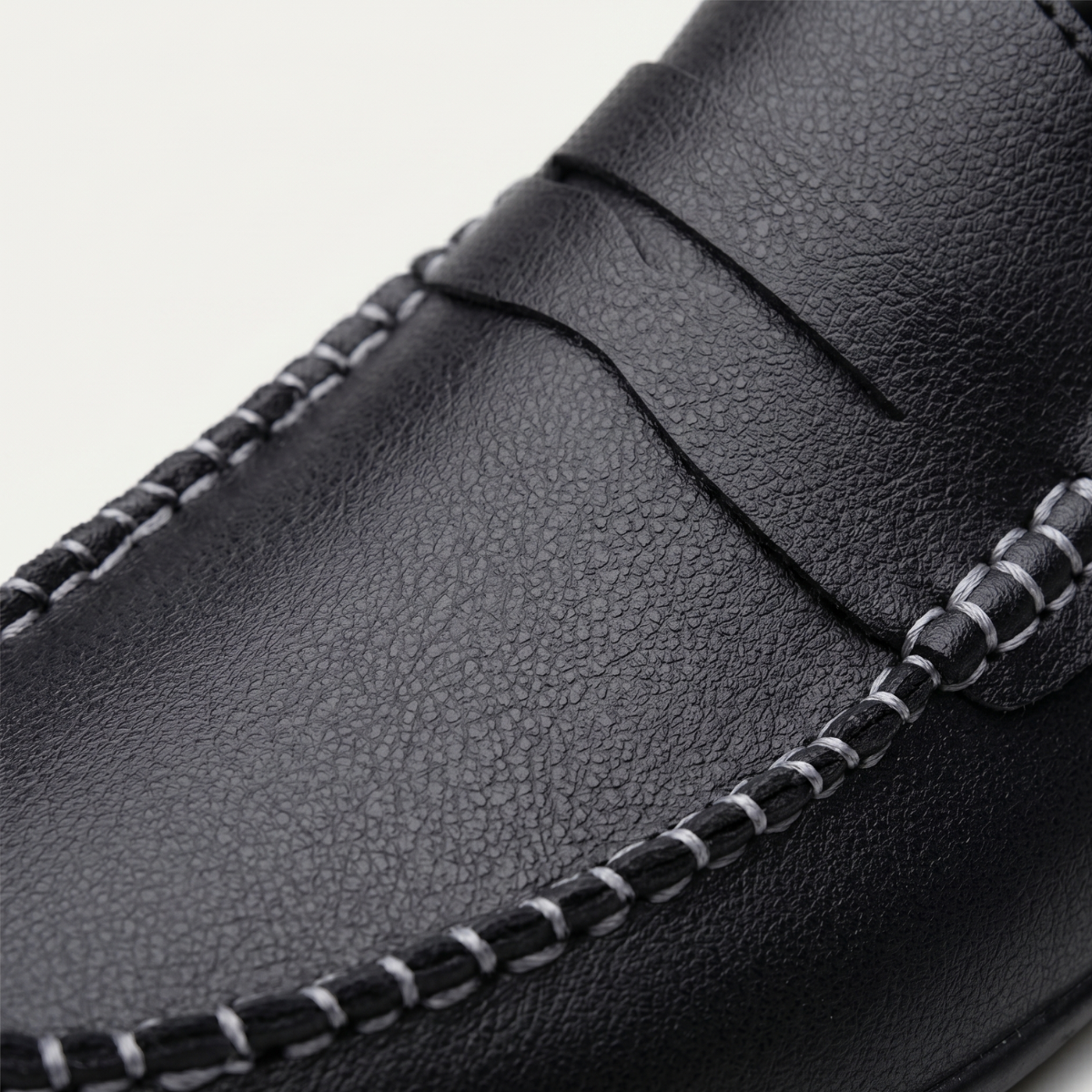The Moltrasio Men’s Elegant Slip On Leather Loafers