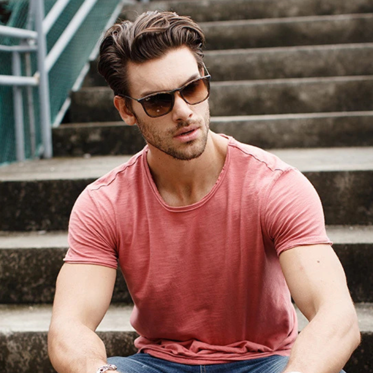 The Gubbio Men’s Lightweight Cotton Crew Neck Basic T Shirt