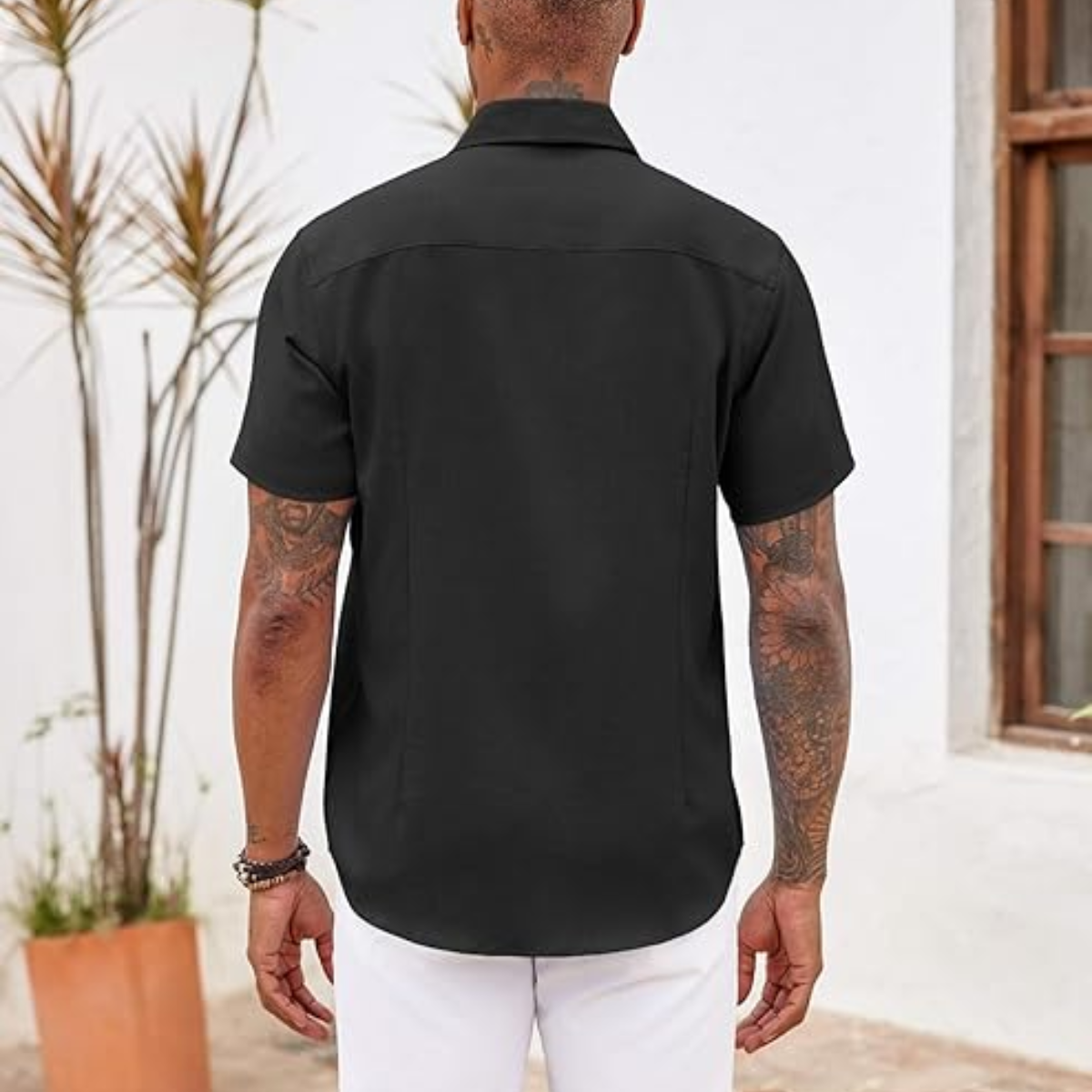 The Thonon Men’s Short Sleeve Button Down Shirt with Pocket