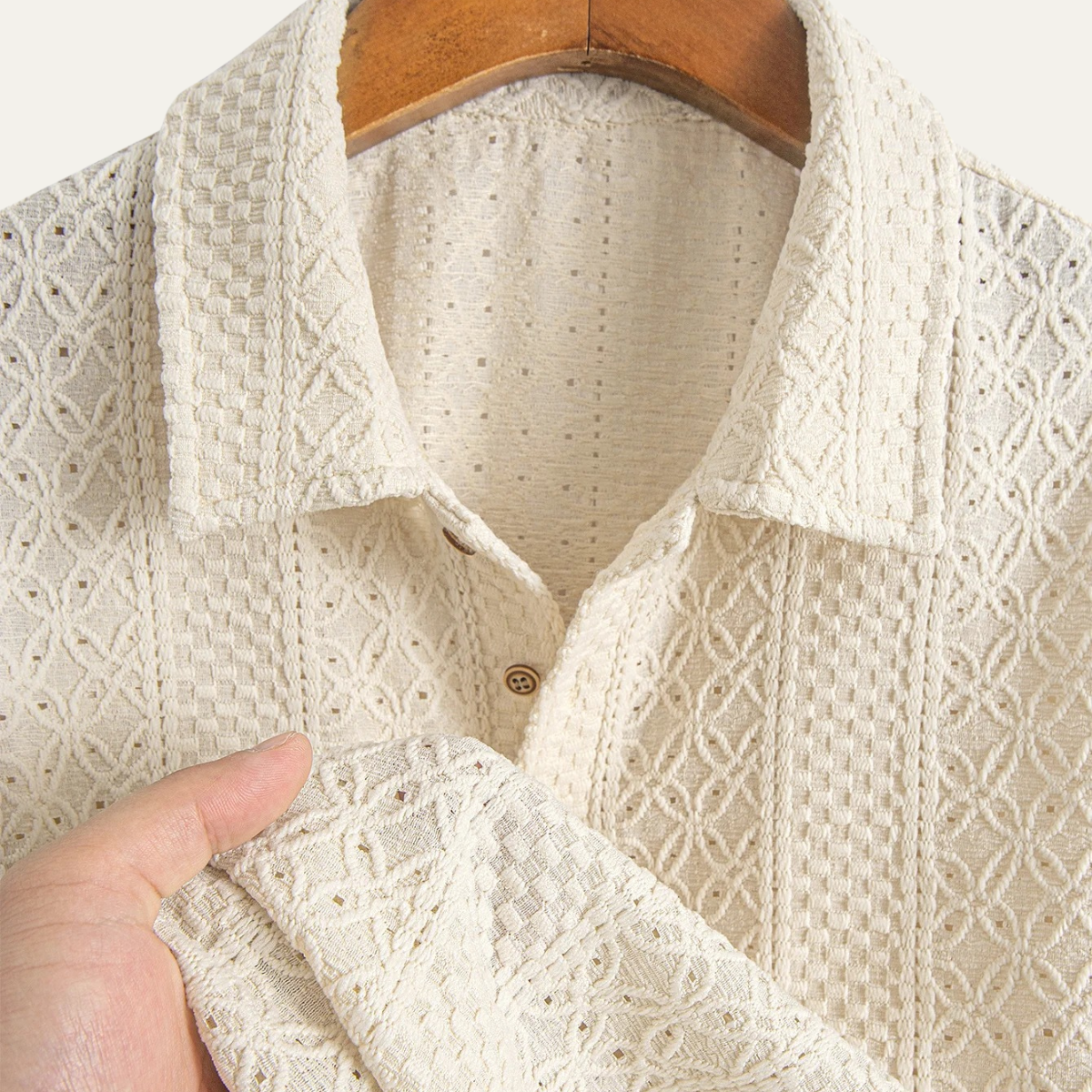The Peschiera Men’s Knitted Textured Casual Polo Shirt