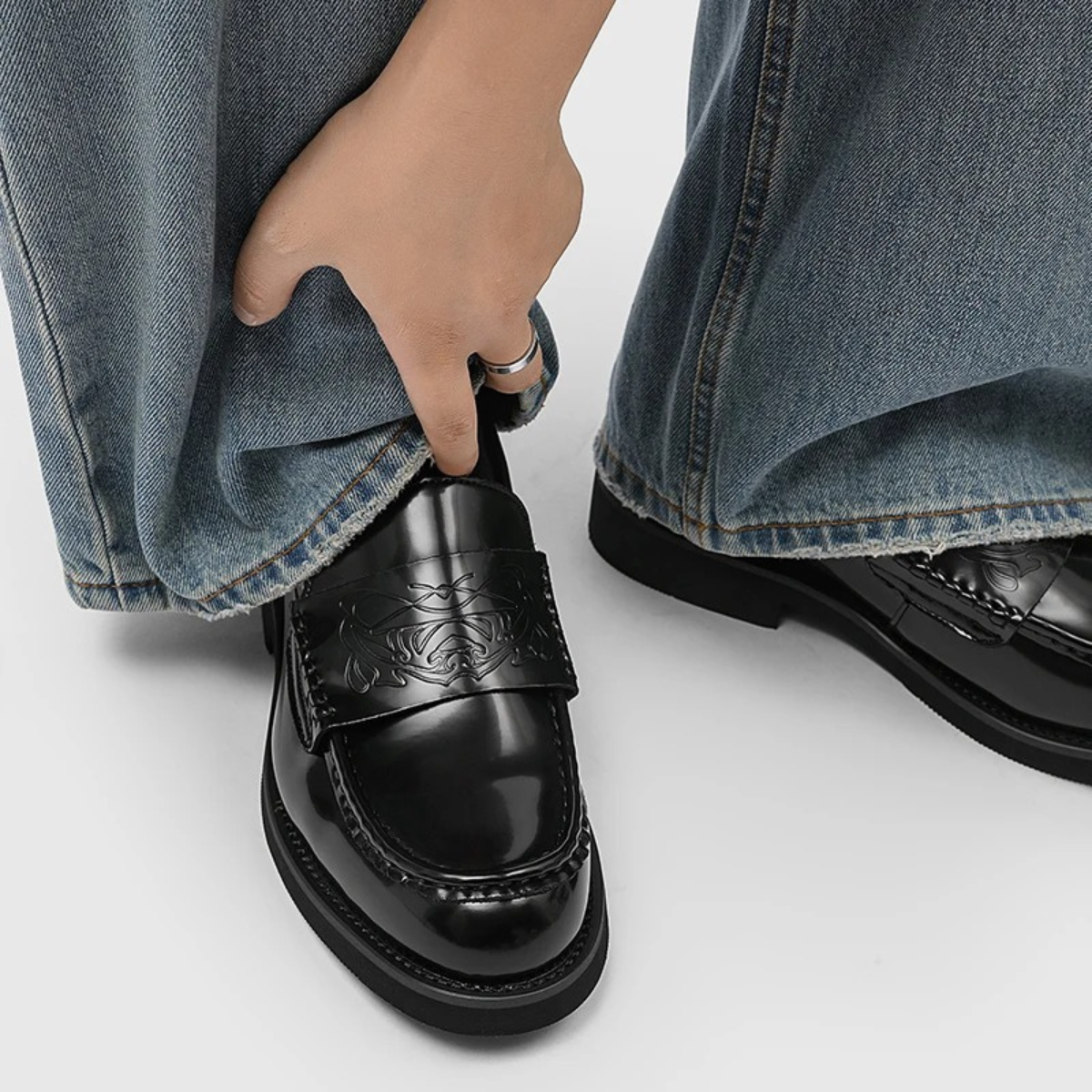The Laglio Men’s Business Slip On Leather Dress Shoes