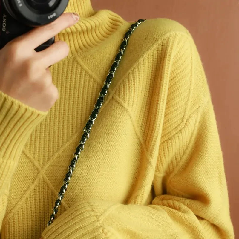 Women's Oversized Diamond Knit Sweater