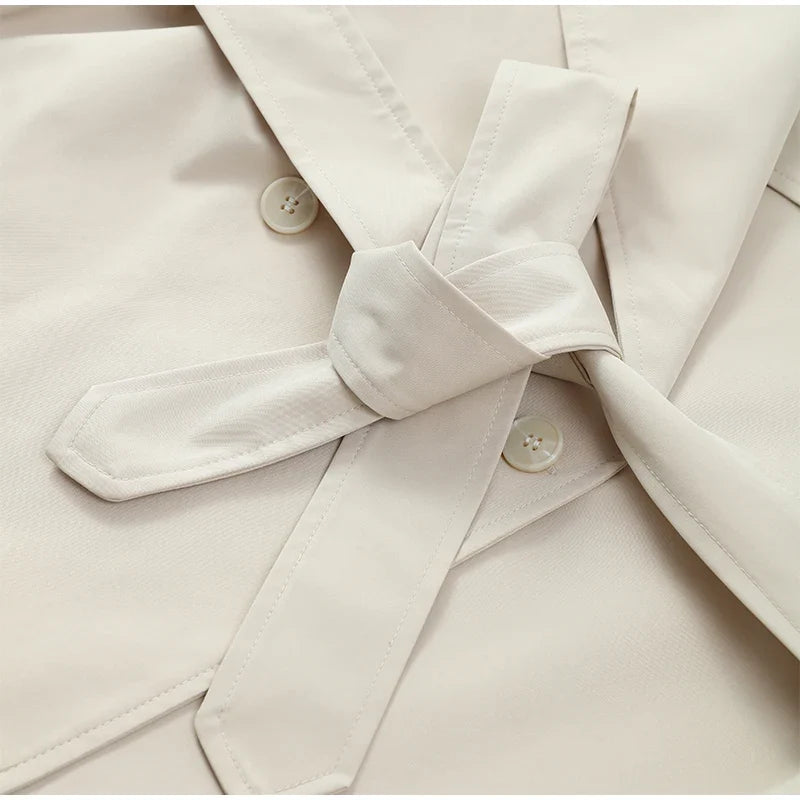 Women's Short Trench with Wide Shoulders