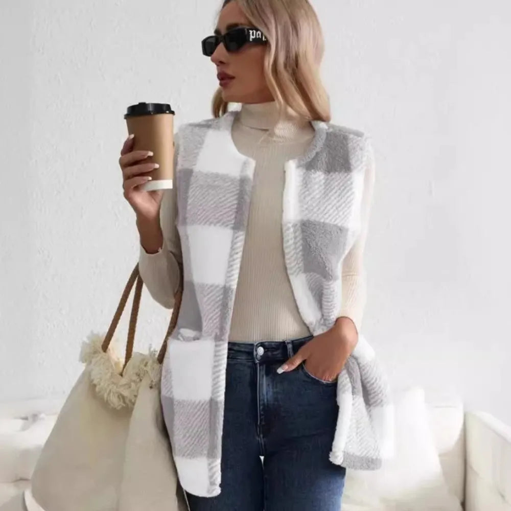 Women's Sleeveless Check Cardigan