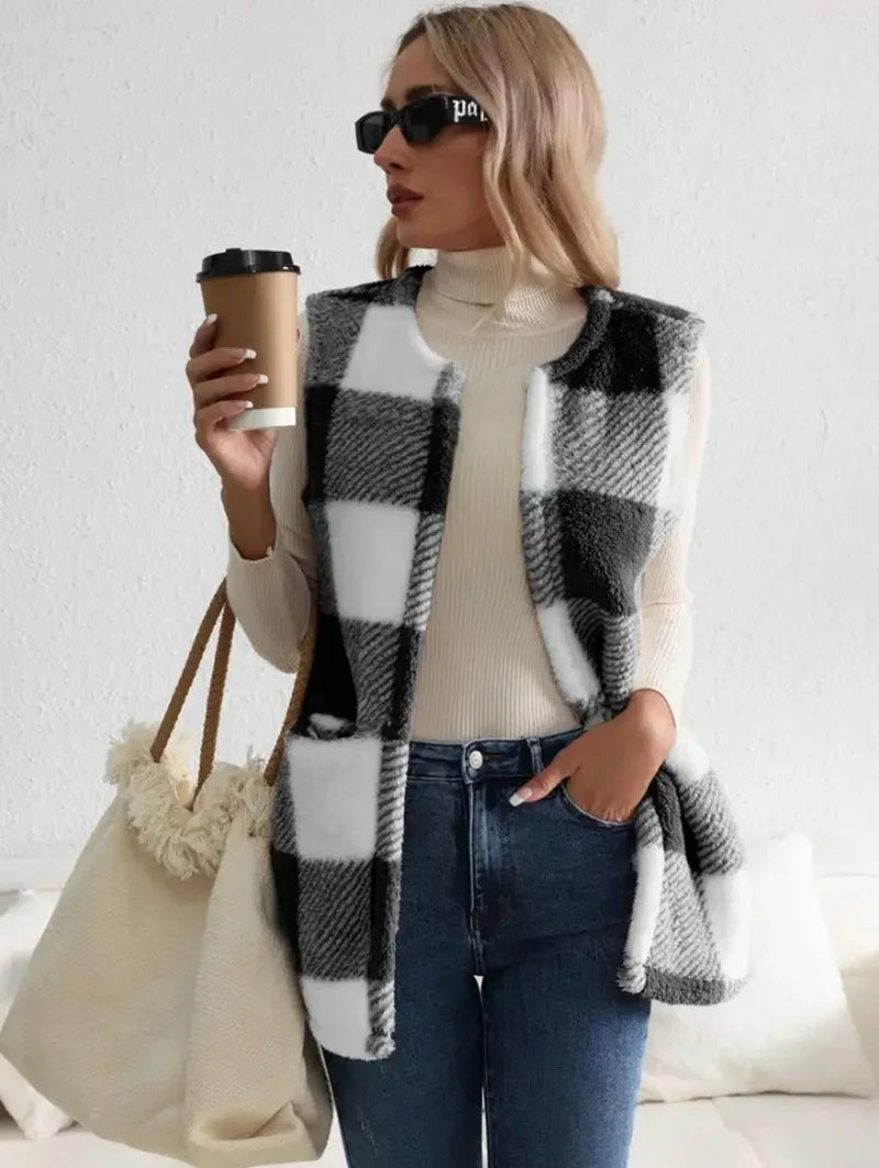 Women's Sleeveless Check Cardigan