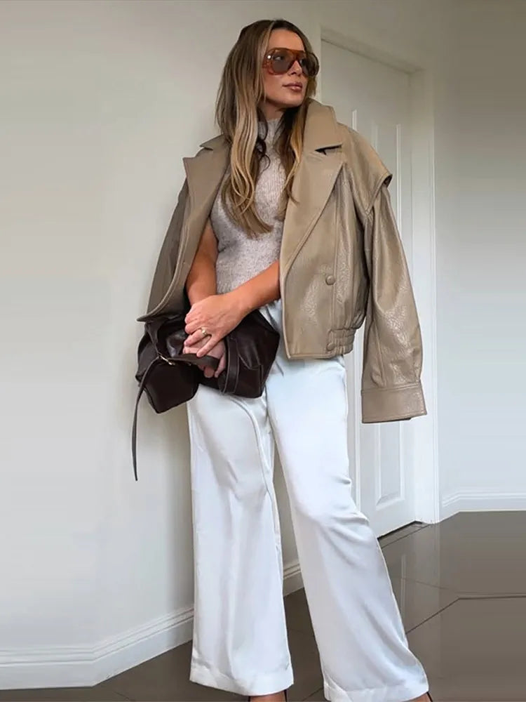 Women's Pocketed Structured Jacket