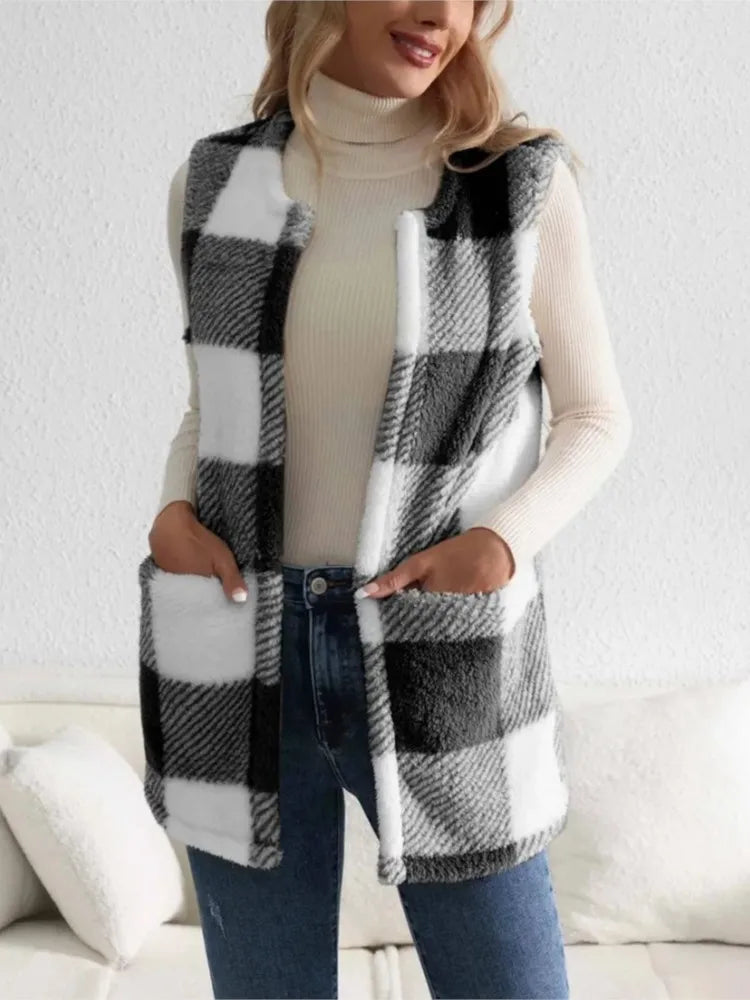 Women's Sleeveless Check Cardigan