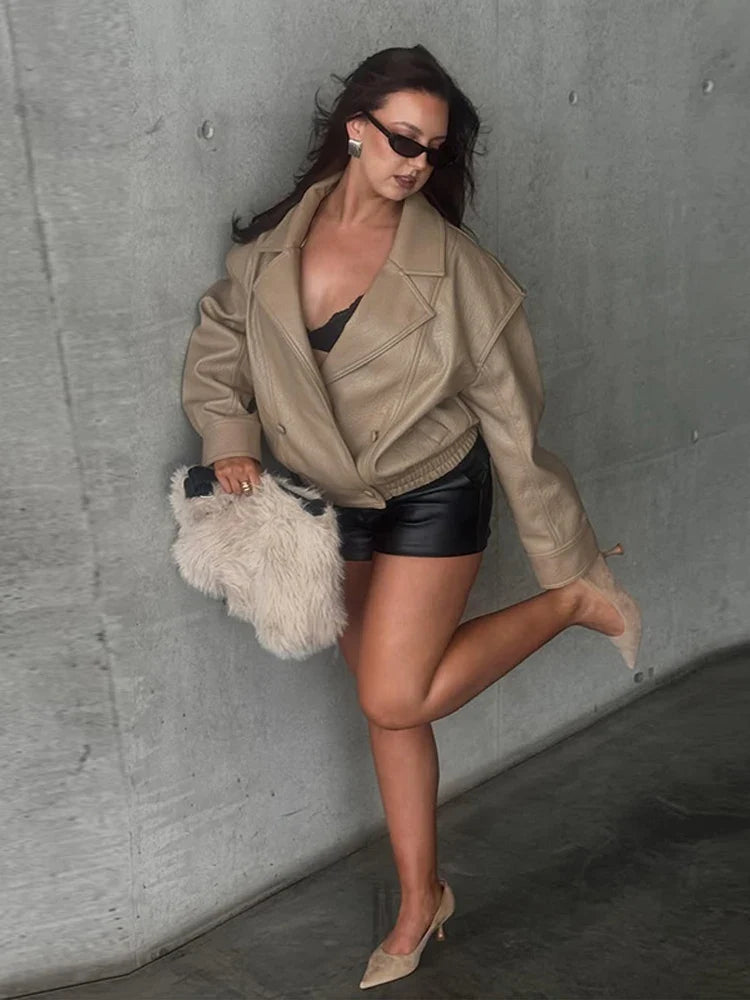 Women's Pocketed Structured Jacket