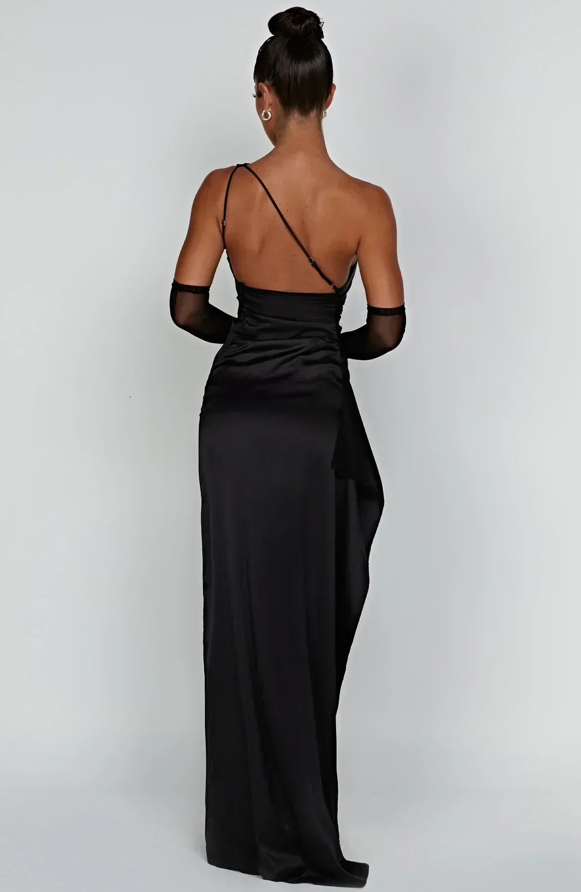 Women's Single Strap Gown in Extended Sizing