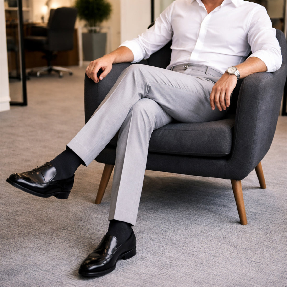 The Brighton Men’s Vintage Classic Tailored Pleated Trousers