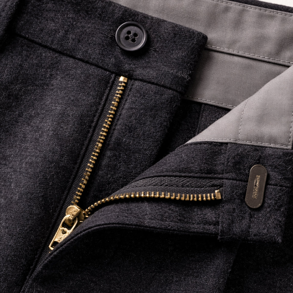 The Portofino Men’s Loose Fit Lightweight Linen Trousers