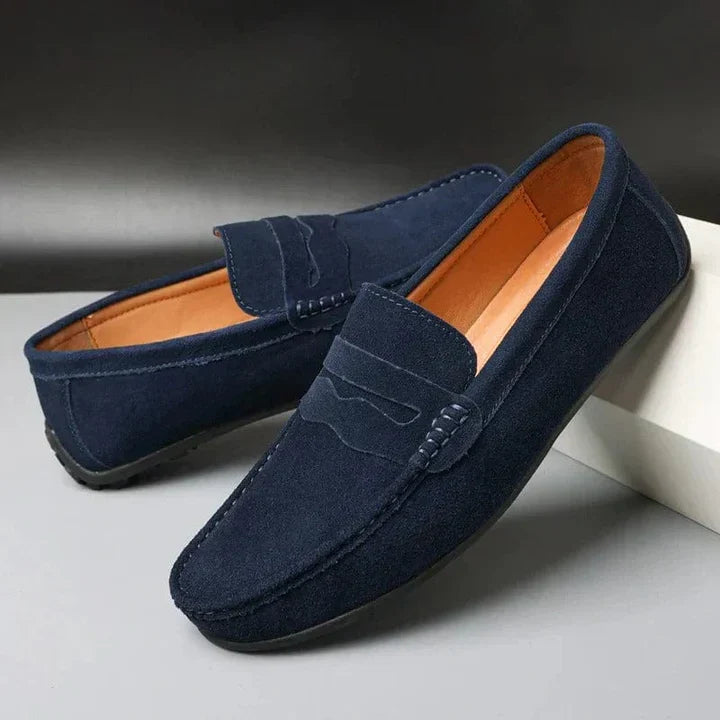 The Grosseto Men's Classic Suede Penny Loafers