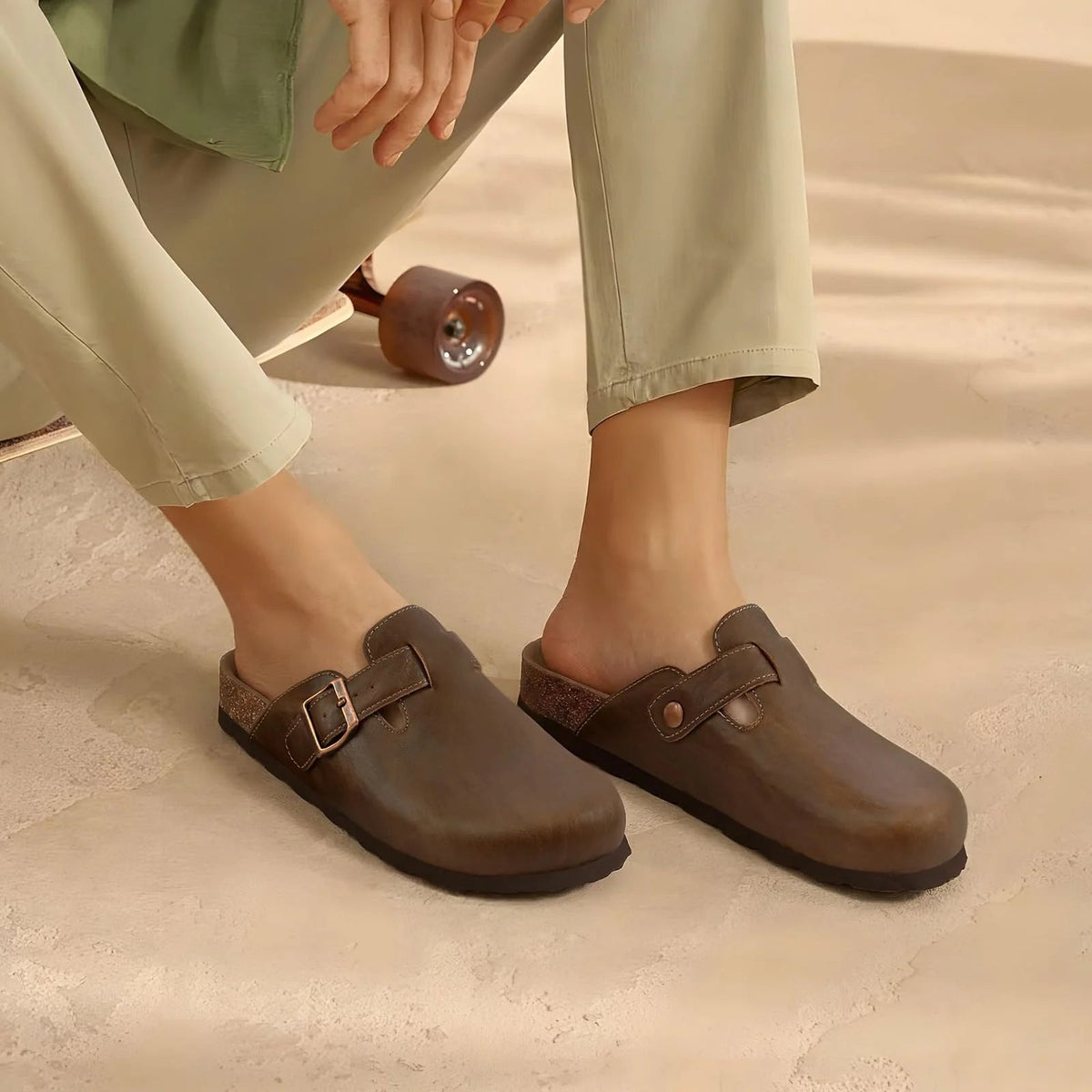 The Farringdon Men's Closed Toe Comfort Clogs