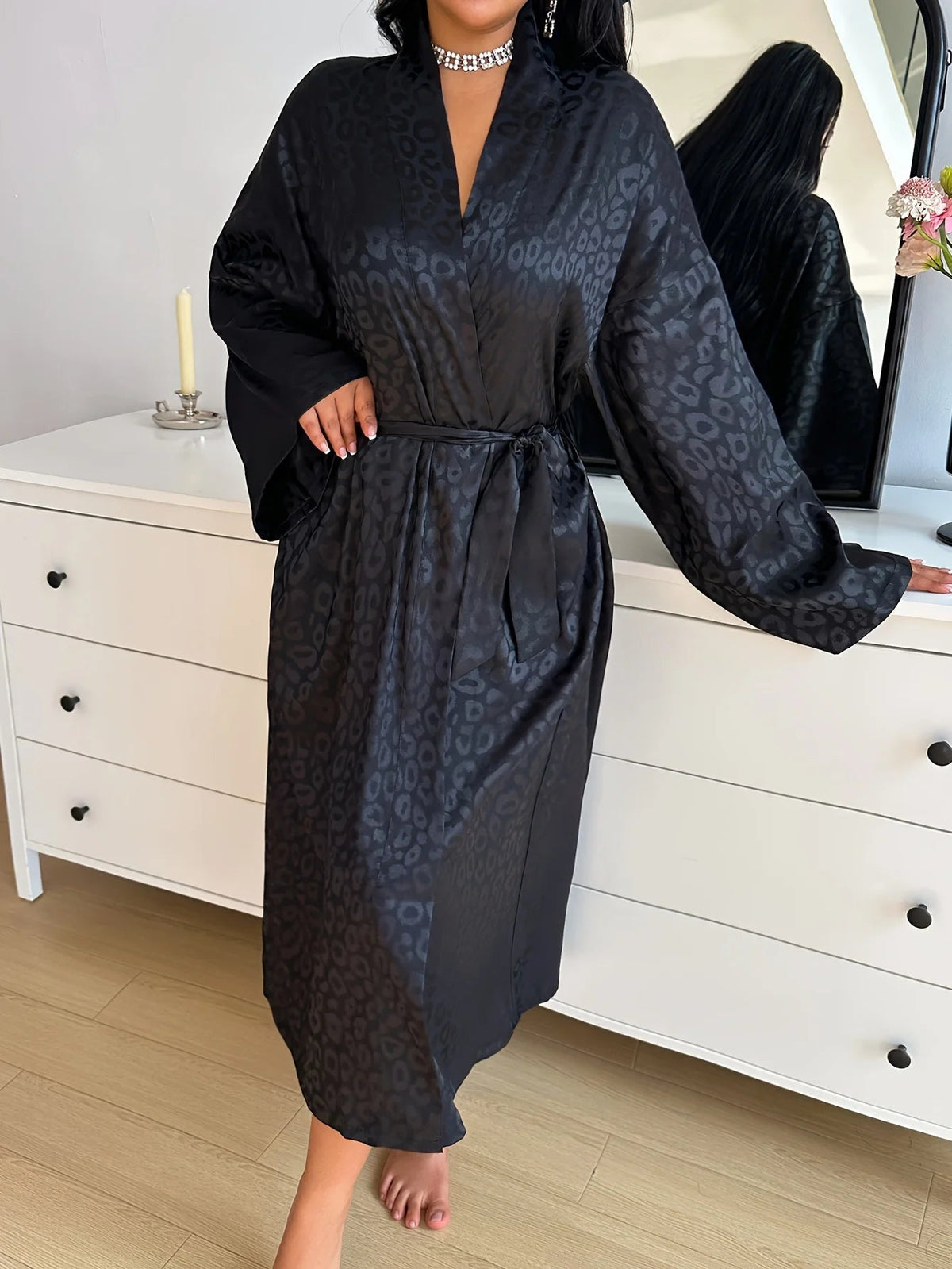 Women's Satin Dressing Gown – Black Leopard Print Robe