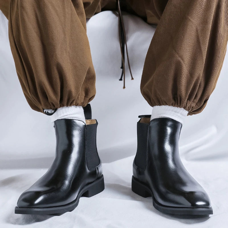 The Notting Hill Men's Pointed Toe Leather Dress Boots