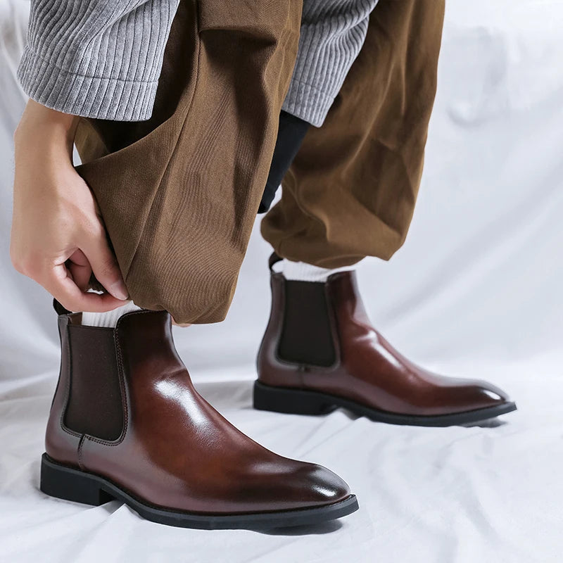 The Clapham Men's Pointed Toe Leather Chelsea Boots